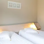 Hotel Ecluse 34 2*